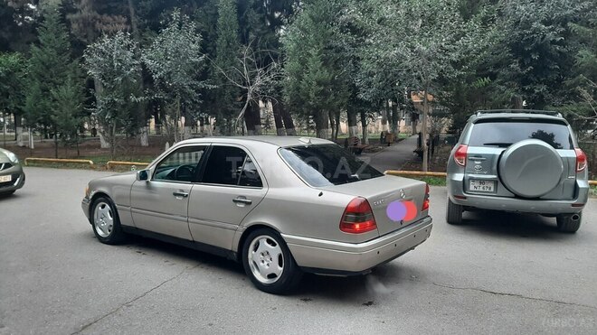 Mercedes C 220 1995, 308,523 km - 2.2 l - Bakı