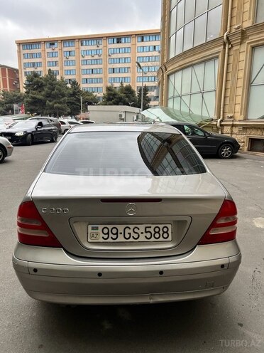 Mercedes C 200 2002, 299,300 km - 1.8 l - Bakı