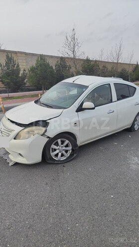 Nissan Sunny 2013, 207,000 km - 1.5 l - Bakı