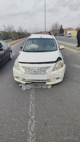 Nissan Sunny 2013, 207,000 km - 1.5 l - Bakı