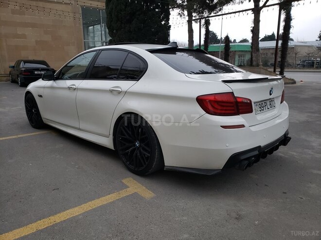 BMW 528 2014, 288,000 km - 2.0 l - Bakı