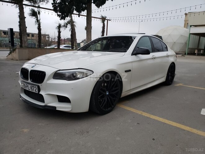 BMW 528 2014, 288,000 km - 2.0 l - Bakı
