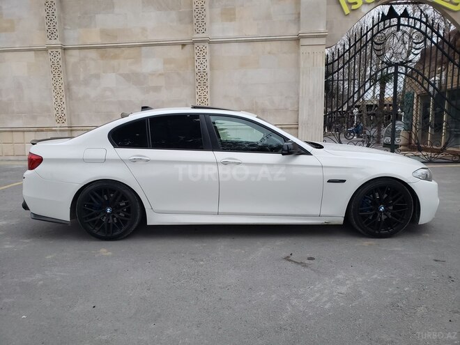 BMW 528 2014, 288,000 km - 2.0 l - Bakı