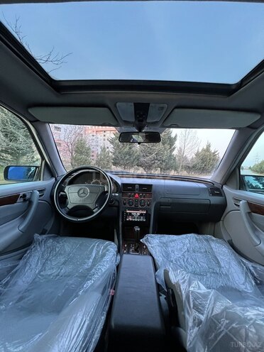 Mercedes C 230 1999, 280,000 km - 2.3 l - Bakı