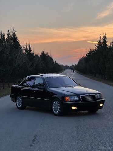 Mercedes C 230 1999, 280,000 km - 2.3 l - Bakı