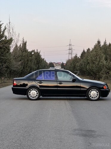 Mercedes C 230 1999, 280,000 km - 2.3 l - Bakı