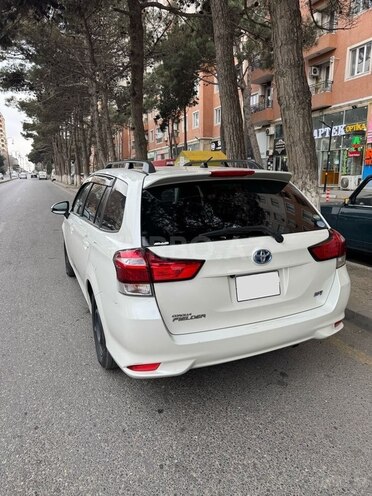 Toyota Corolla Fielder 2015, 178,000 km - 1.5 l - Bakı