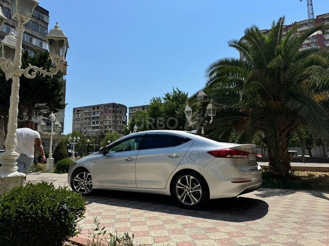 Hyundai Elantra 2017, 264,660 km - 2.0 l - Bakı