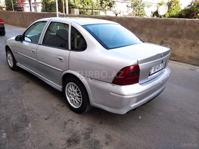 Opel Vectra 1999, 239,000 km - 1.6 l - Bakı
