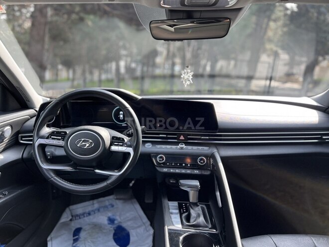 Hyundai Elantra 2021, 61,000 km - 1.6 l - Bakı