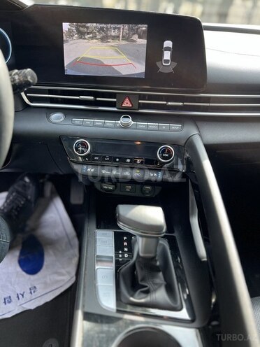 Hyundai Elantra 2021, 61,000 km - 1.6 l - Bakı