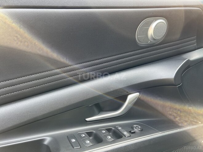 Hyundai Elantra 2021, 61,000 km - 1.6 l - Bakı