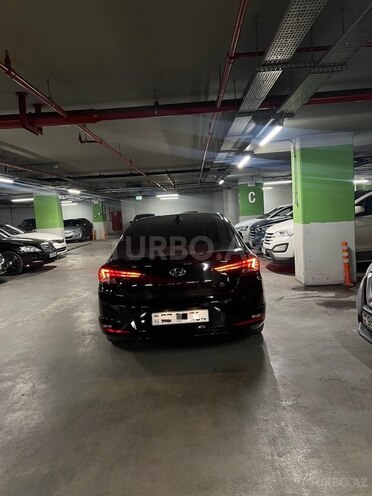 Hyundai Elantra 2018, 109,000 km - 2.0 л - Bakı