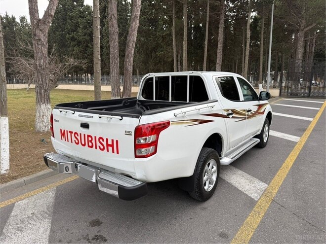 Mitsubishi L200 2018, 164,400 km - 2.5 л - Xırdalan