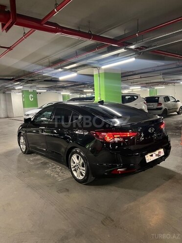Hyundai Elantra 2018, 109,000 km - 2.0 л - Bakı