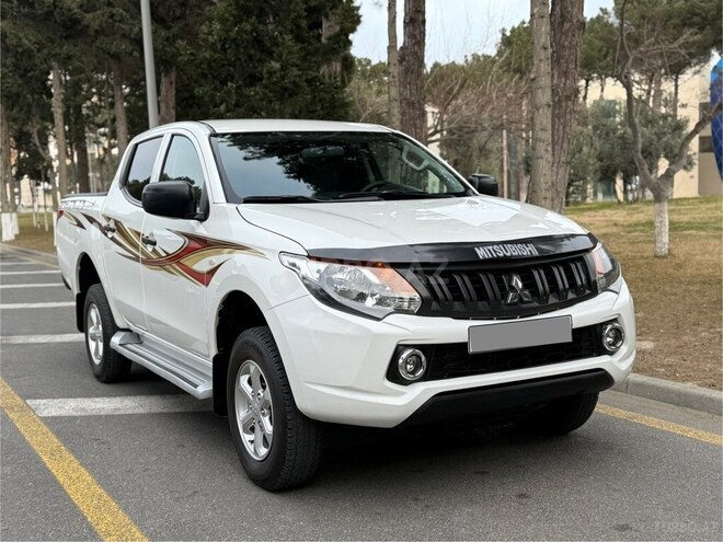 Mitsubishi L200 2018, 164,400 km - 2.5 л - Xırdalan