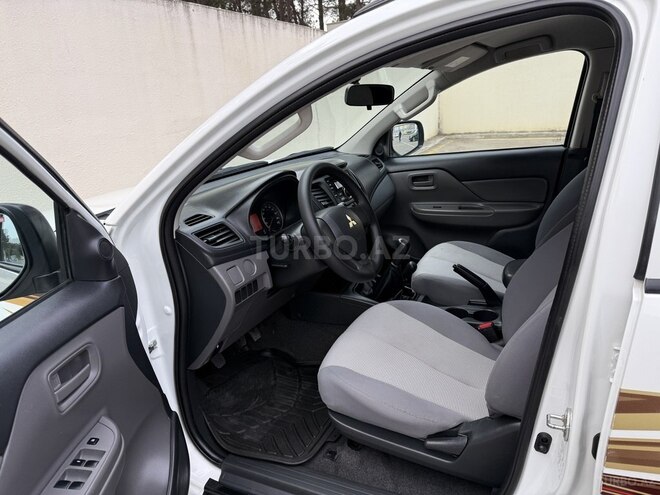 Mitsubishi L200 2018, 164,400 km - 2.5 л - Xırdalan