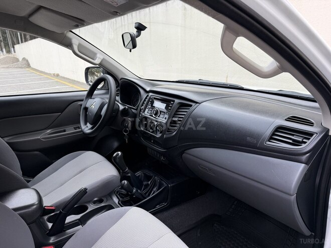 Mitsubishi L200 2018, 164,400 km - 2.5 л - Xırdalan