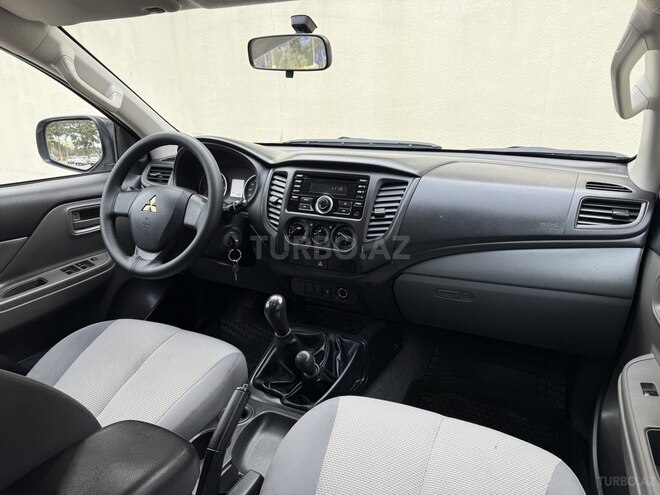 Mitsubishi L200 2018, 164,400 km - 2.5 л - Xırdalan