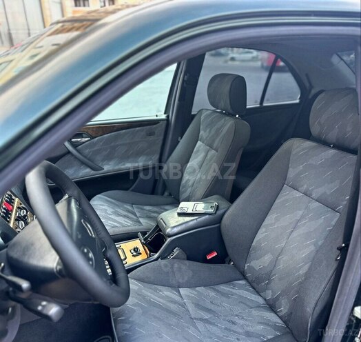 Mercedes E 280 4MATIC 2000, 320,000 km - 2.8 l - Bakı