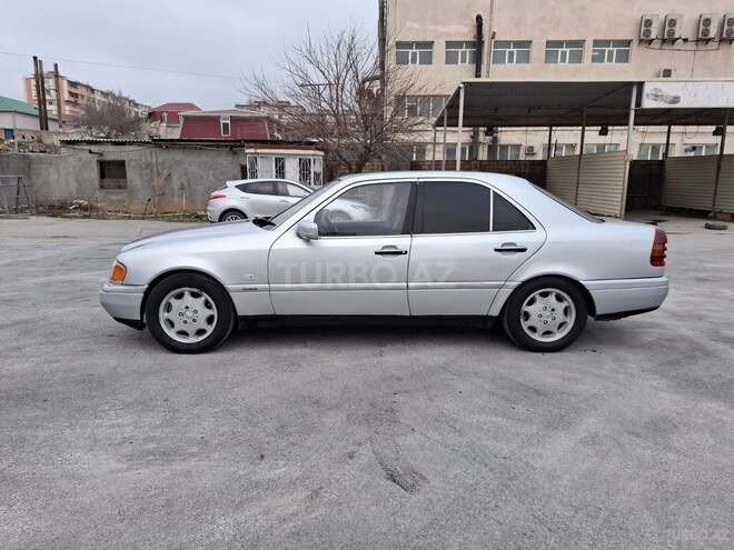 Mercedes C 220 d 1995, 300,000 km - 2.2 l - Bakı