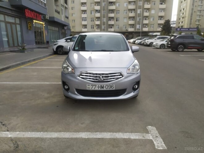 Mitsubishi Attrage 2014, 156,622 km - 1.2 l - Bakı