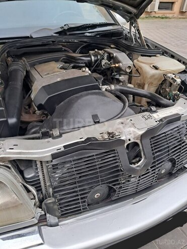 Mercedes C 200 1995, 255,000 km - 2.0 л - Sumqayıt