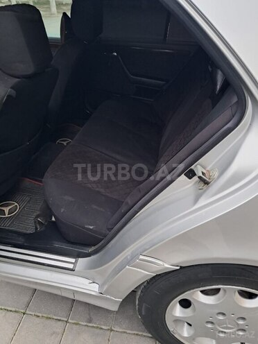 Mercedes C 200 1995, 255,000 km - 2.0 л - Sumqayıt
