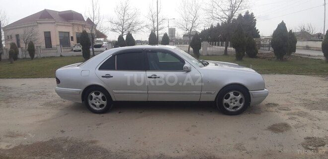 Mercedes E 280 1997, 360,000 km - 2.8 л - Bakı