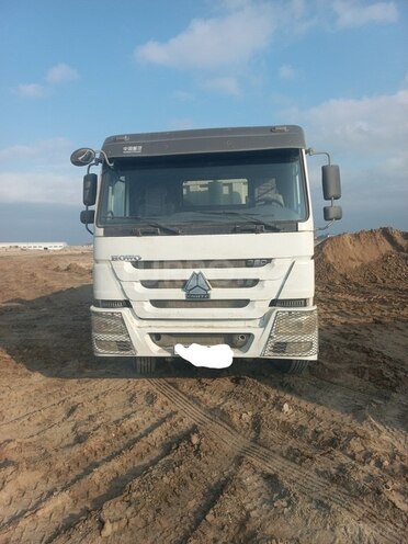 HOWO Sinotruk-1