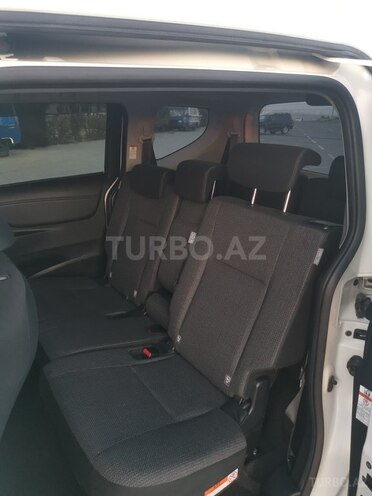 Toyota Sienta 2019, 150,782 km - 1.5 l - Bakı