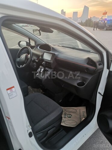 Toyota Sienta 2019, 150,782 km - 1.5 l - Bakı