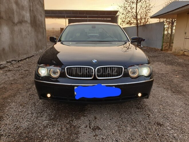 BMW 745-1