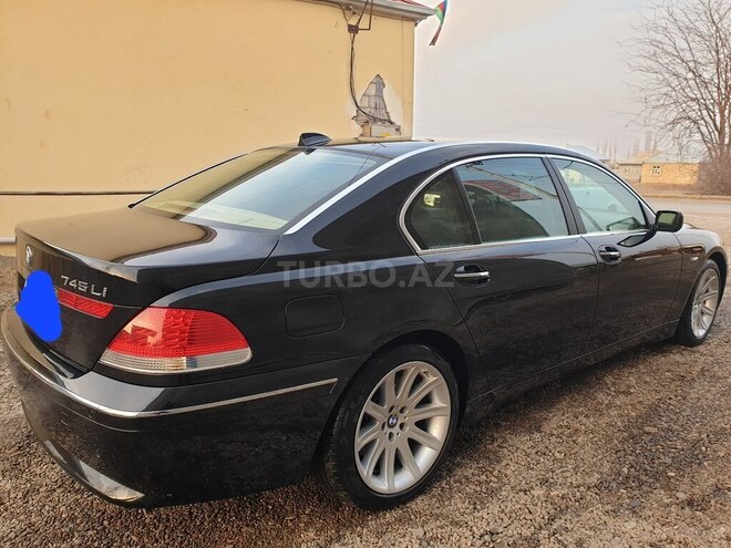 BMW 745-5