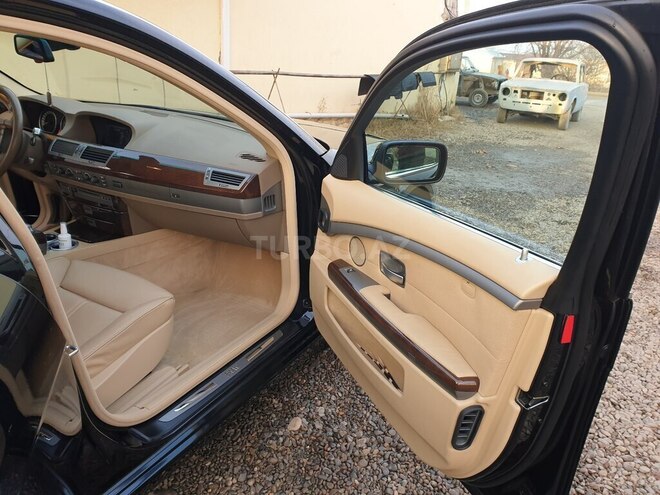 BMW 745-10