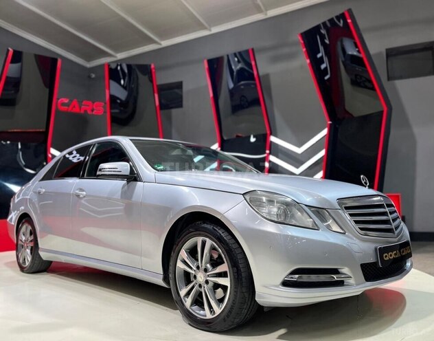 Mercedes E 220 d-1