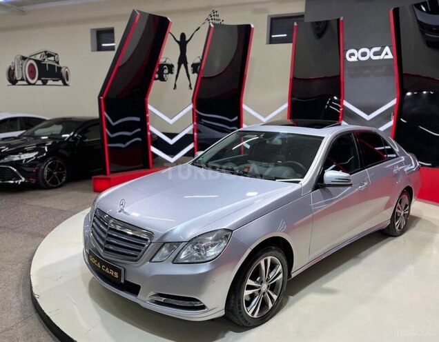 Mercedes E 220 d-6