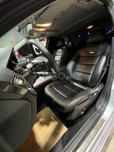 Mercedes E 220 d-14