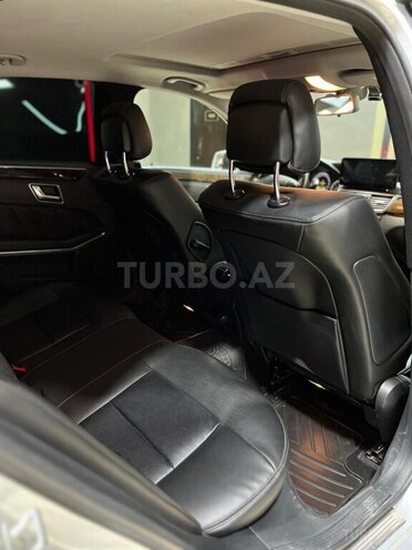Mercedes E 220 d-19