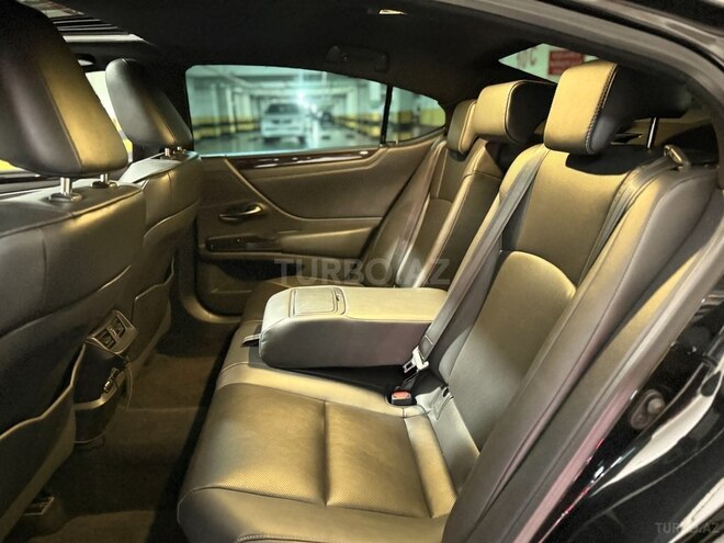 Lexus ES 300h 2020, 91,000 km - 2.5 l - Bakı
