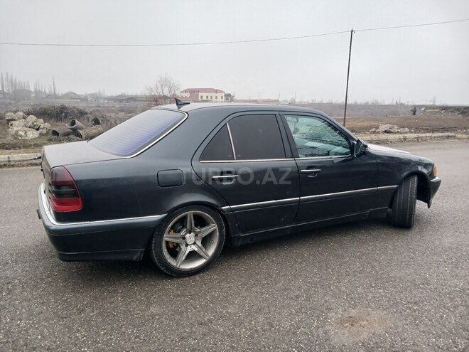 Mercedes C 240 1998, 268,000 km - 2.4 л - Bakı