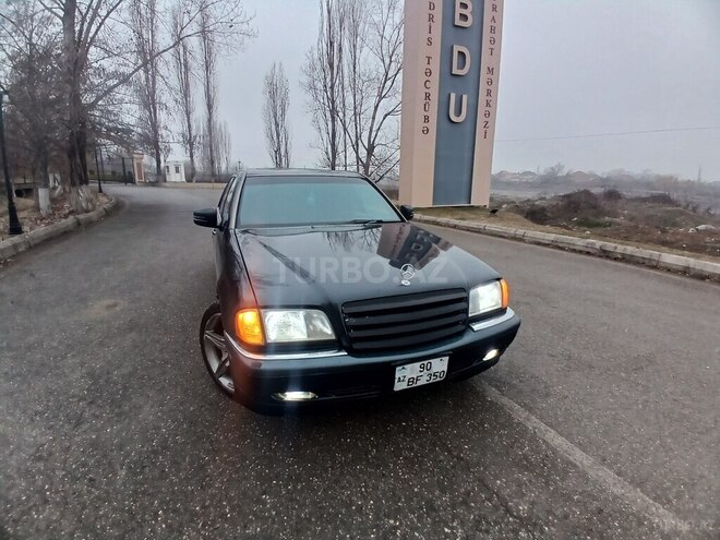 Mercedes C 240 1998, 268,000 km - 2.4 л - Bakı