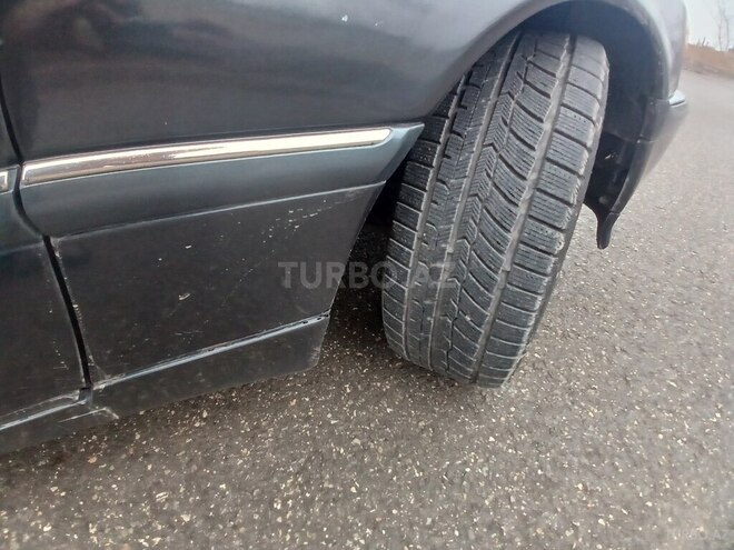 Mercedes C 240 1998, 268,000 km - 2.4 л - Bakı