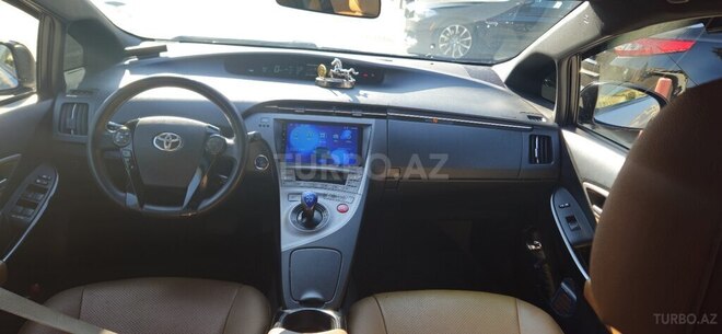 Toyota Prius 2012, 321,869 km - 1.8 л - Bakı