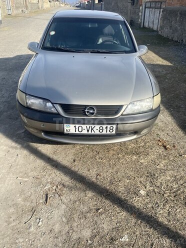Opel Vectra 1996, 180,000 km - 2.0 л - Zaqatala