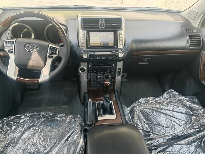 Toyota Land Cruiser Prado 2009, 170,000 km - 4.0 l - Bakı