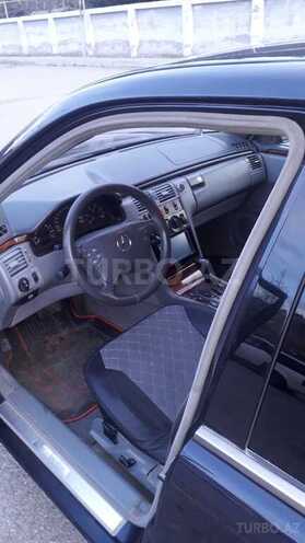 Mercedes E 220 d 2004, 150,000 km - 2.2 l - Sumqayıt