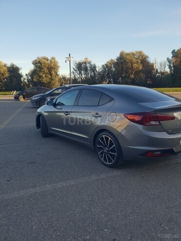 Hyundai Elantra 2019, 125,000 km - 2.0 л - Bakı