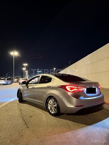 Hyundai Elantra 2015, 217,000 km - 1.6 l - Bakı