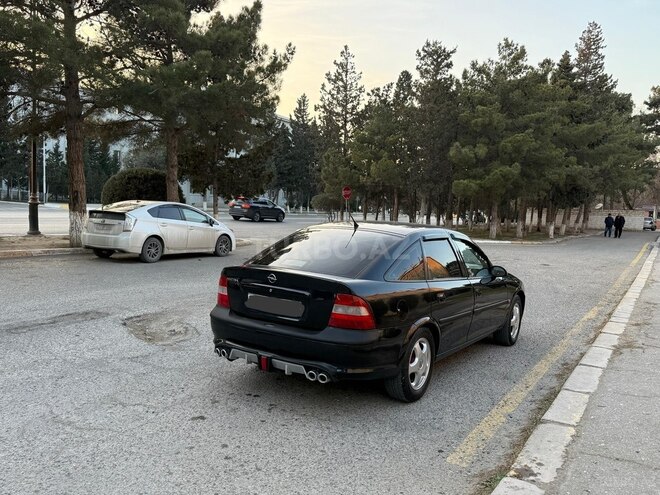 Opel Vectra 1998, 297,378 km - 1.8 l - Sumqayıt